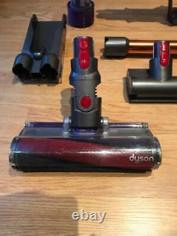 Dyson V10 Absolute Brand NEW Main brush head. Good battery