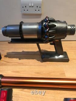 Dyson V10 Absolute Brand NEW Main brush head. Good battery