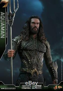 Hot Toys Justice League 1/6th scale Aquaman Collectible Figure MMS447