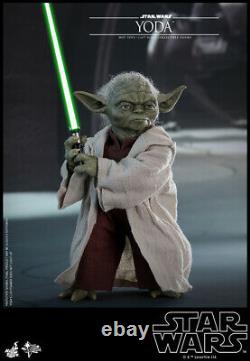 Hot Toys MMS 495 Star Wars Episode II Attack of the Clones Yoda 1/6 Figure NEW