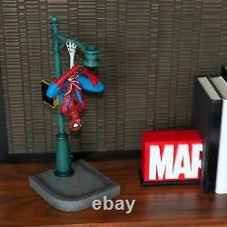 Marvel Spider-Man Collector Statue Interactive Spider-Man Figure 14 Tall