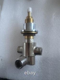 Mixer Tap Modern Bathroom Taps Shower Head Brass Finished With Chrome Brand New