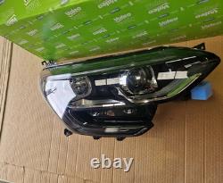 New Valeo Right Headlight 046923 fits Renault Megane IV