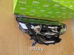 New Valeo Right Headlight 046923 fits Renault Megane IV