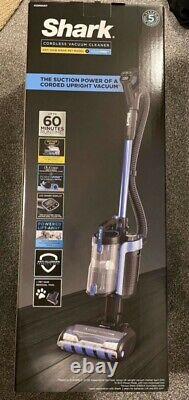 Shark Cordless Upright Vacuum Cleaner with Powered Lift-Away & TruePet ICZ300UKT